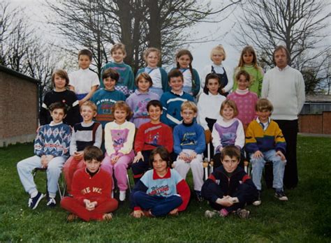 Photo De Classe CM2 De 1990 Ecole Roger Salengro Haubourdin