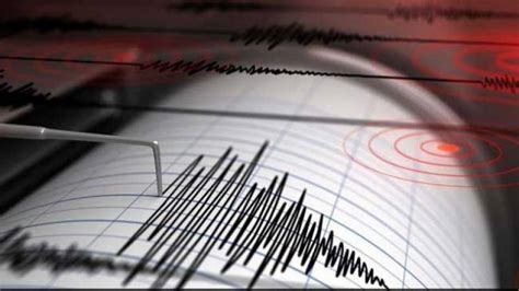 Strong Earthquake Jolts Several Cities Across Punjab Including Lahore