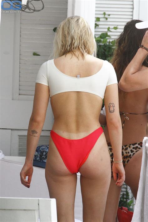 Sophie Turner Nude Pictures Onlyfans Leaks Playboy Photos Sex Scene Uncensored
