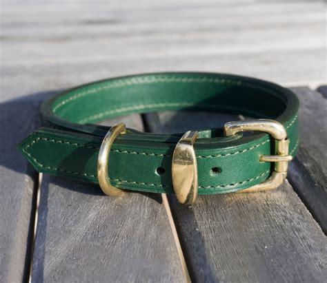 Matching Dog Set Luxury Dog Collar & Dog Lead in Green Naturally Tanned Leather and Solid Brass ...