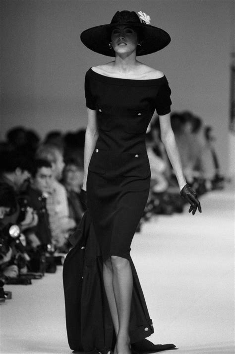 Chanel Style By Karl Lagerfeld In The 1980s Karl Lagerfeld Fashion