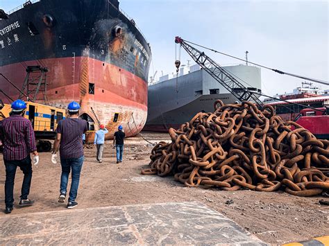 ALANG World S Largest Ship Breaking Yard On Behance