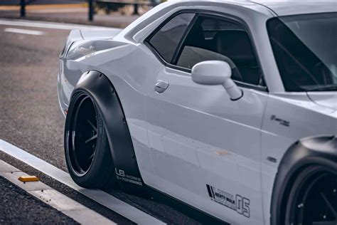 Wide Body Kit Dodge Challenger Discover The 74 Images And 10 Videos