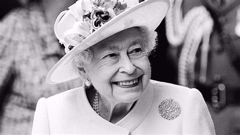 Rainha Elizabeth Ii Morre Aos Anos