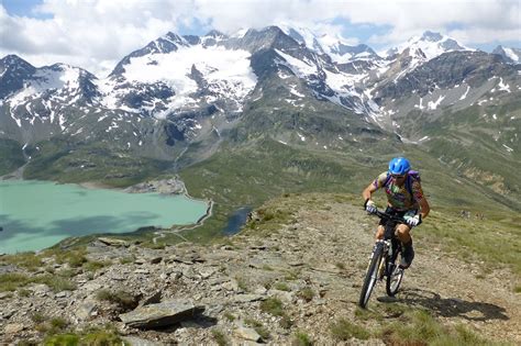 On Ice It Report Escursionismo Piz LAGALB 2959mt MTB Passo Bernina