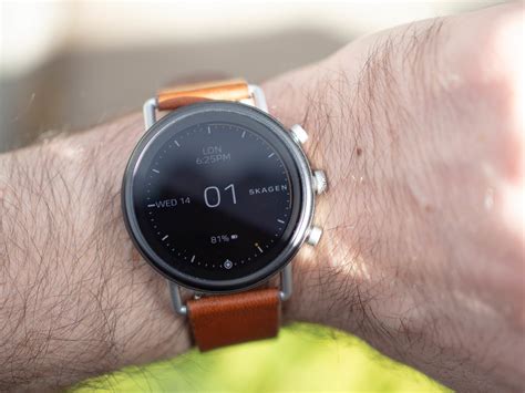 Skagen Falster Review An Attractive Flawed Smartwatch That S Easy