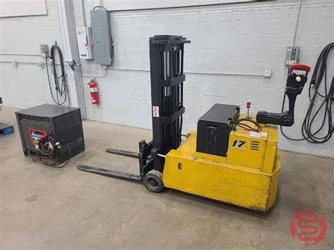 Big Joe PDC 25 Power Drive Counterbalance Walk Behind Lift Truck W