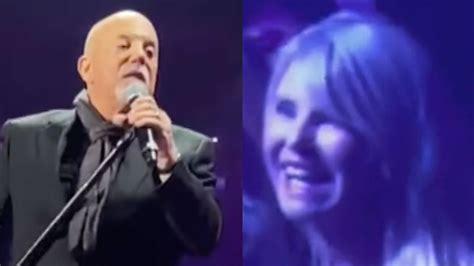 Billy Joel Sings Uptown Girl To Ex Wife Christie Brinkley Thirty