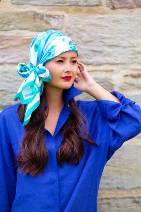 How To Tie A Head Scarf Part One Peony Lim Ladies Head Scarf Head Scarf Head Scarf Tying