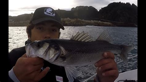 Spinning Pescando En La Rompiente Youtube