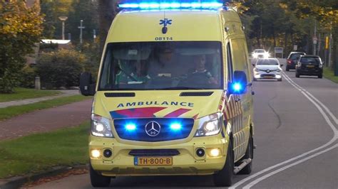 Verschillende Ambulances Met Spoed In Wijchen YouTube