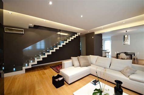 Salones Con Escaleras Modernas Y Espectaculares Homify