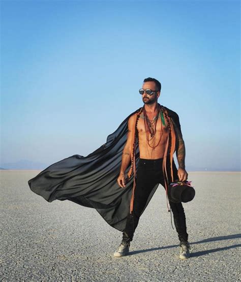 Best Outfits of Burning Man 2019 - Fashion Inspiration and Discovery ...