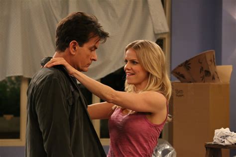 Anger Management S02E22 Charlie wird entschärft Charlie And Kate Start A Sex Study