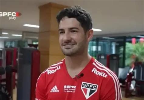 Alexandre Pato é Apresentado No São Paulo Jornal Manchetejornal Manchete