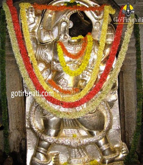 GoTirupati: Mulbagal Anjaneya Swamy Temple History