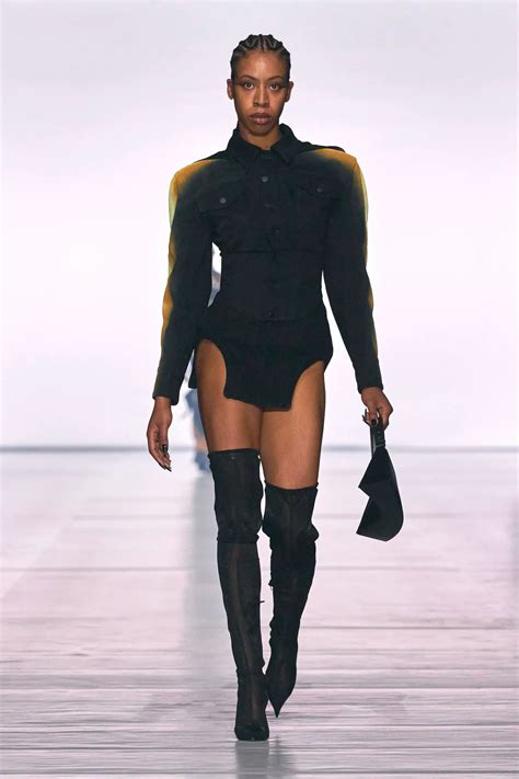 Casting Fashion Critics For The Runway