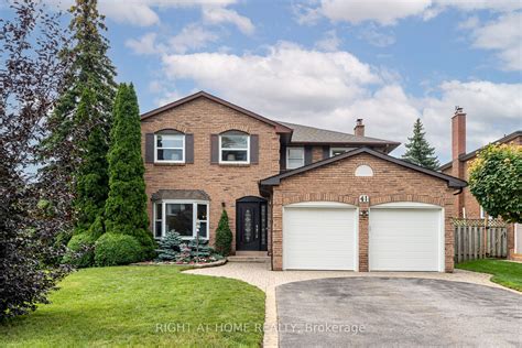 41 Fenwick Crescent Markham Zoloca