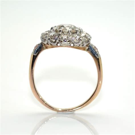 Proantic Pompadour Diamond Ring