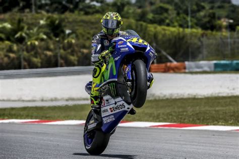 Motogp Sepang Test Honda Velocissime Nel Day Davanti A Iannone