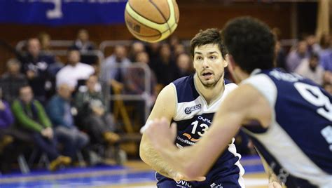 EL UNIÓN FINANCIERA BALONCESTO OVIEDO NO PUEDE CON COCINAS 83 93