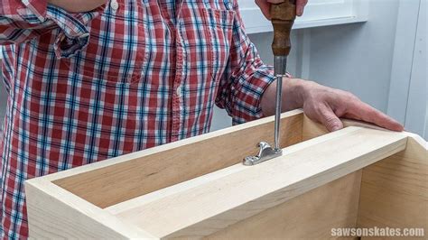 Diy Wooden Toolbox With Drawer Assembly 26 Saws On Skates