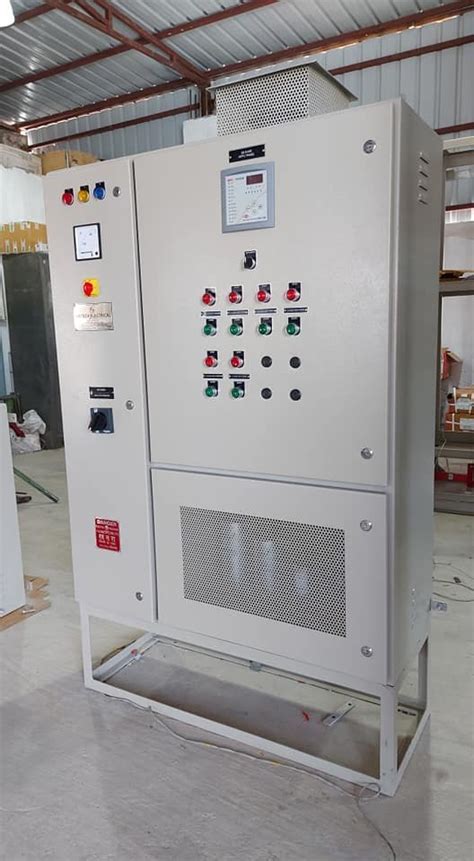 Iron Three Phase APFC With Reactor Panel From 50 To 1250 KVAR At