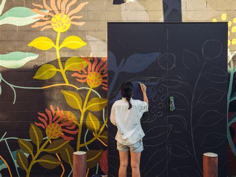 How To Choose Wall Mural Art To Embellish Your Space