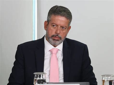 Lira avalia data para anunciar apoio formal a Hugo Motta Vero Notícias