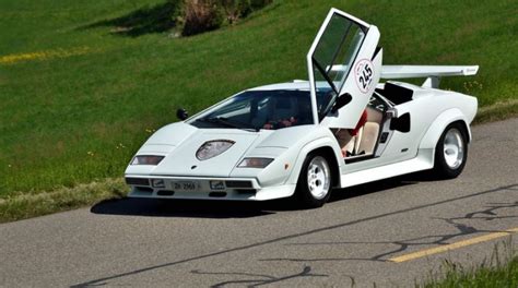 History of the Lamborghini Countach | Did You Know Cars