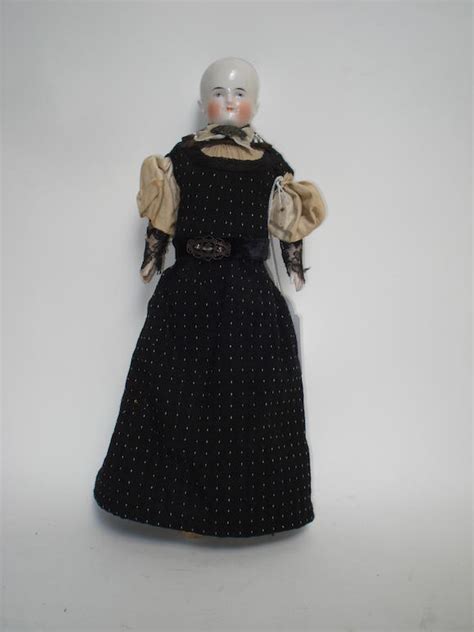 Bonhams Glazed China Shoulder Head Doll