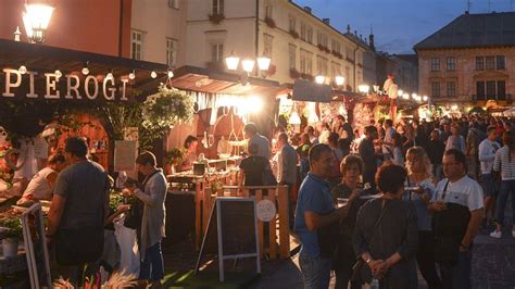 The dumpling that comforts Poland - BBC Travel