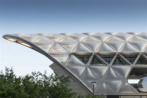 Crossrail Place Retail and Roof Garden, Canary Wharf - e-architect