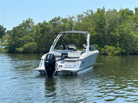 Cobalt R Outboard Bowrider For Sale Yachtworld