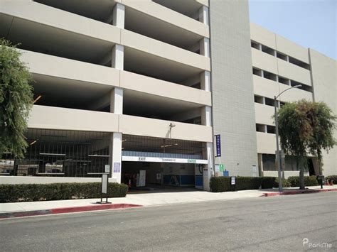 Good Samaritan Hospital Medical Center - Parking in Los Angeles | ParkMe