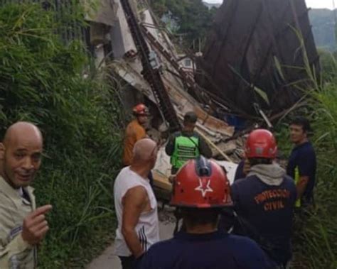 Embarazada Murió Tras Deslizamiento De Su Casa Por Fuertes Lluvias En