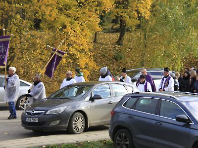 Fotogaleria Kategoria Uroczystość Wszystkich Świętych Procesja na