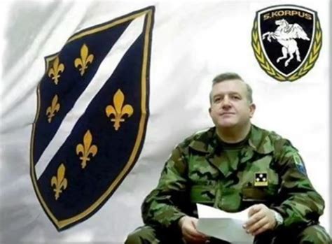 Rano jutros uhićen Atif Dudaković zapovjednik Petog korpusa Armije BiH ...