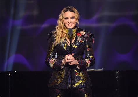 Madonna anuncia gira mundial para celebrar su 40 años de carrera