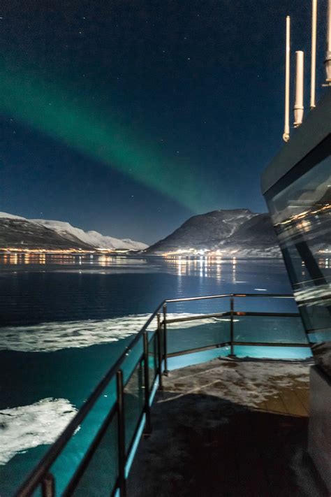 Aurora Dinner Cruise — Discover The North