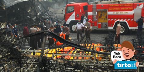 Korban Bertambah Jadi 47 Jiwa Kebakaran Gudang Petasan Sudah Padam