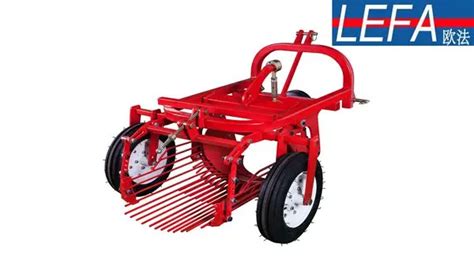 Tractor 3 Point Mounted Potato Harvester Machine 1 Row Mini Potato Digger With Ce Manufacturer