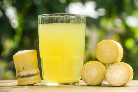 Drink From Sugar Cane Juice Squeezed Sugar Cane Juice With Sugar Cane