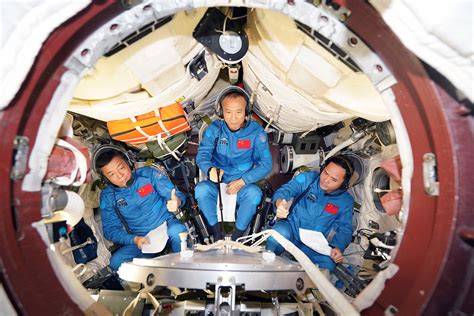 Crew Shenzhou 15