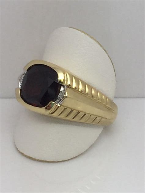Heavy 10k Yellow Gold Mens Garnet Ring Size 11 1787151042