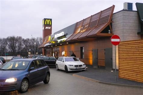 Ul Kopernika McDonald s już otwarty zdjęcia wideo Kurier Poranny