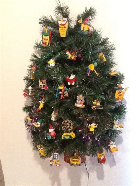 Hallmark Crayola Ornament Tree Hallmark Ornaments Christmas