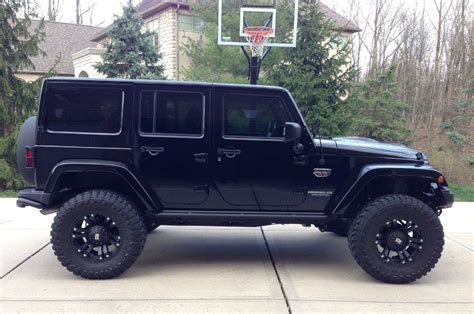 60 Most Stunning Black Jeep Photos Gallery Affordable Pistoncars