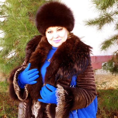 Pin By Furlover Voin22 On Fur Barynya 2 Fur Winter Hats Fashion