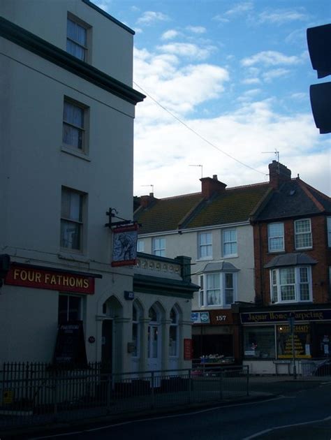 The Four Fathoms Pub Herne Bay © David Anstiss Cc By Sa20